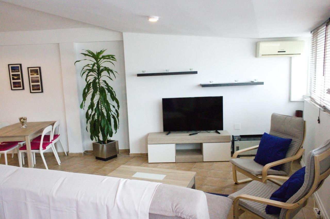 Apartment Sirena Beach Nerja Exterior photo
